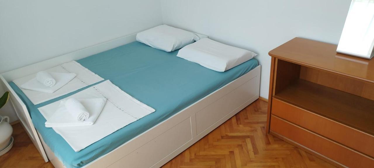 7 Flower Street Apartment Sempeter pri Gorici Exterior photo